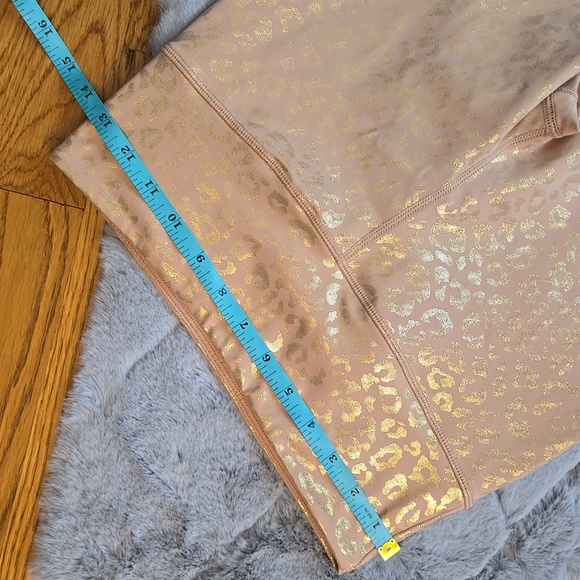 ZYIA Active Tan/Gold Animal Print Leggings, Women's Size 6-8, Great Condition - Picture 2 of 8